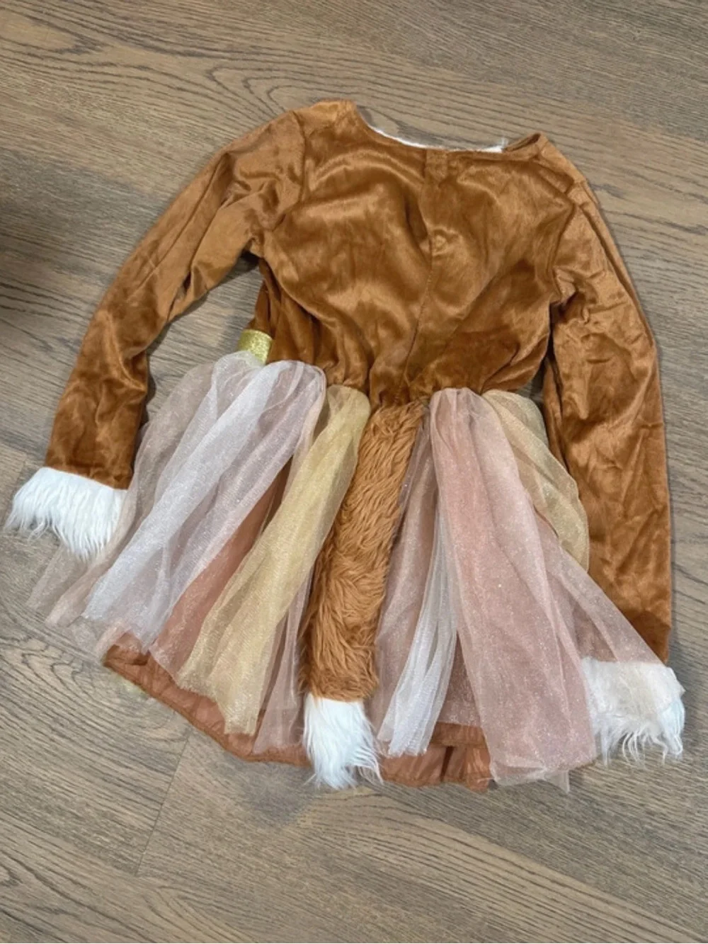 Shimmer Fox girls Halloween Costume - Brown & Cream size M 8/10